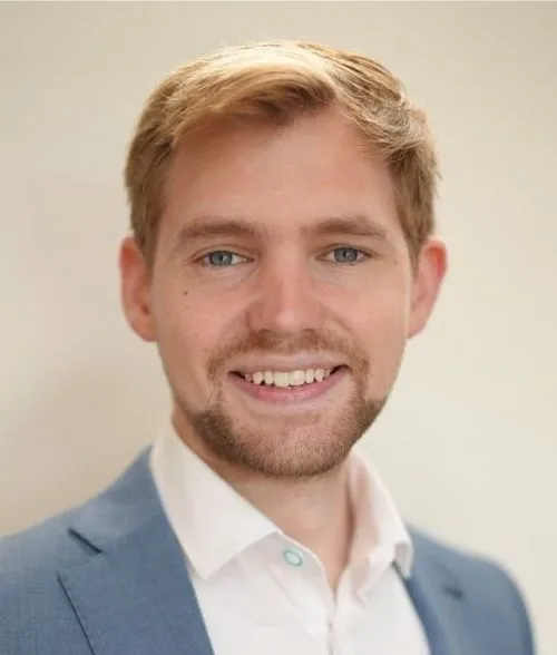 Headshot of Noah Smith